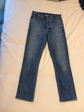Citizens Of Humanity Straight Leg Jeans in Blue Denim